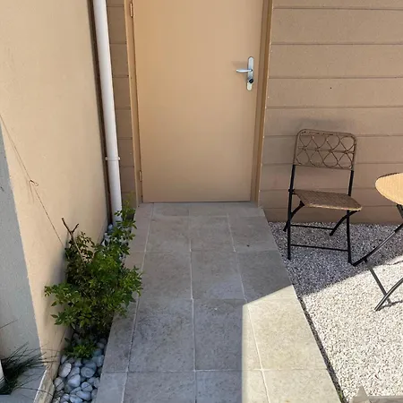 Beau Studio Elancourt Exterior photo